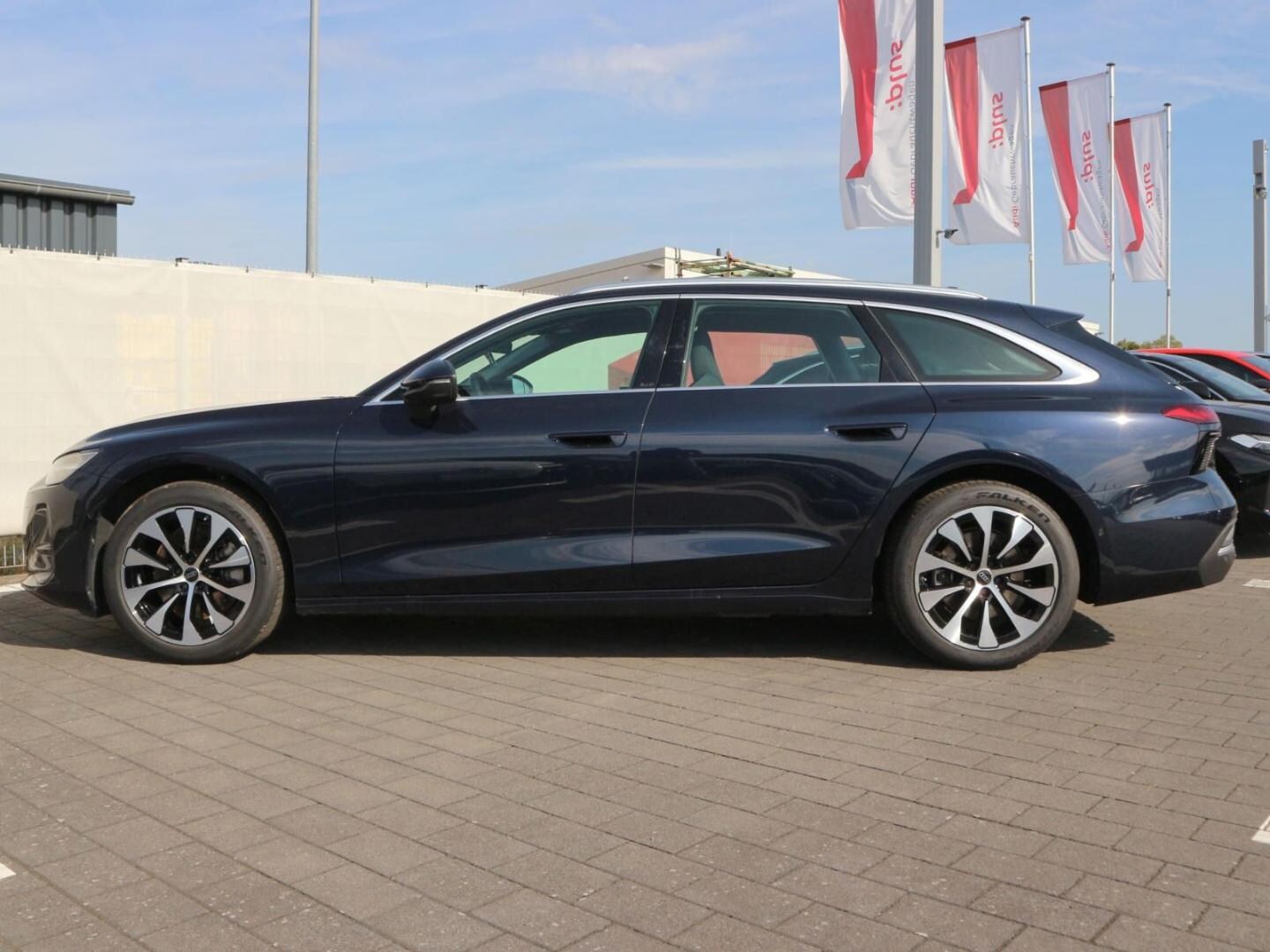 Bild über Audi A6 Avant TDI quattro 150 kW S tronic - für weitere Informationen kontaktieren Sie den Audi Partner