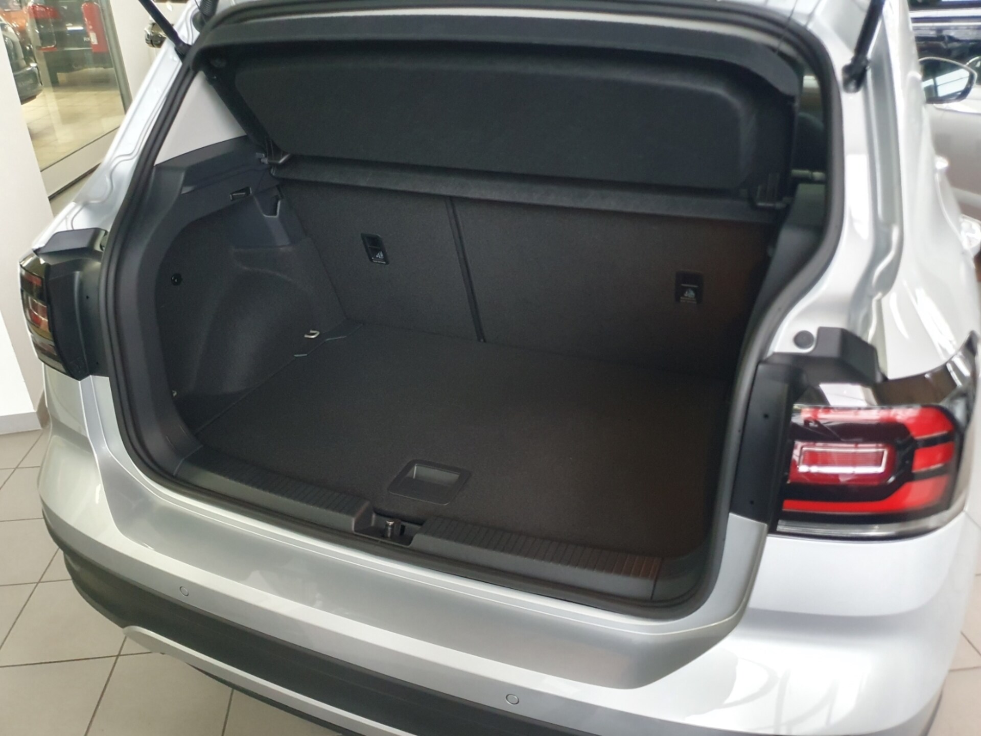 Volkswagen T-Cross Life