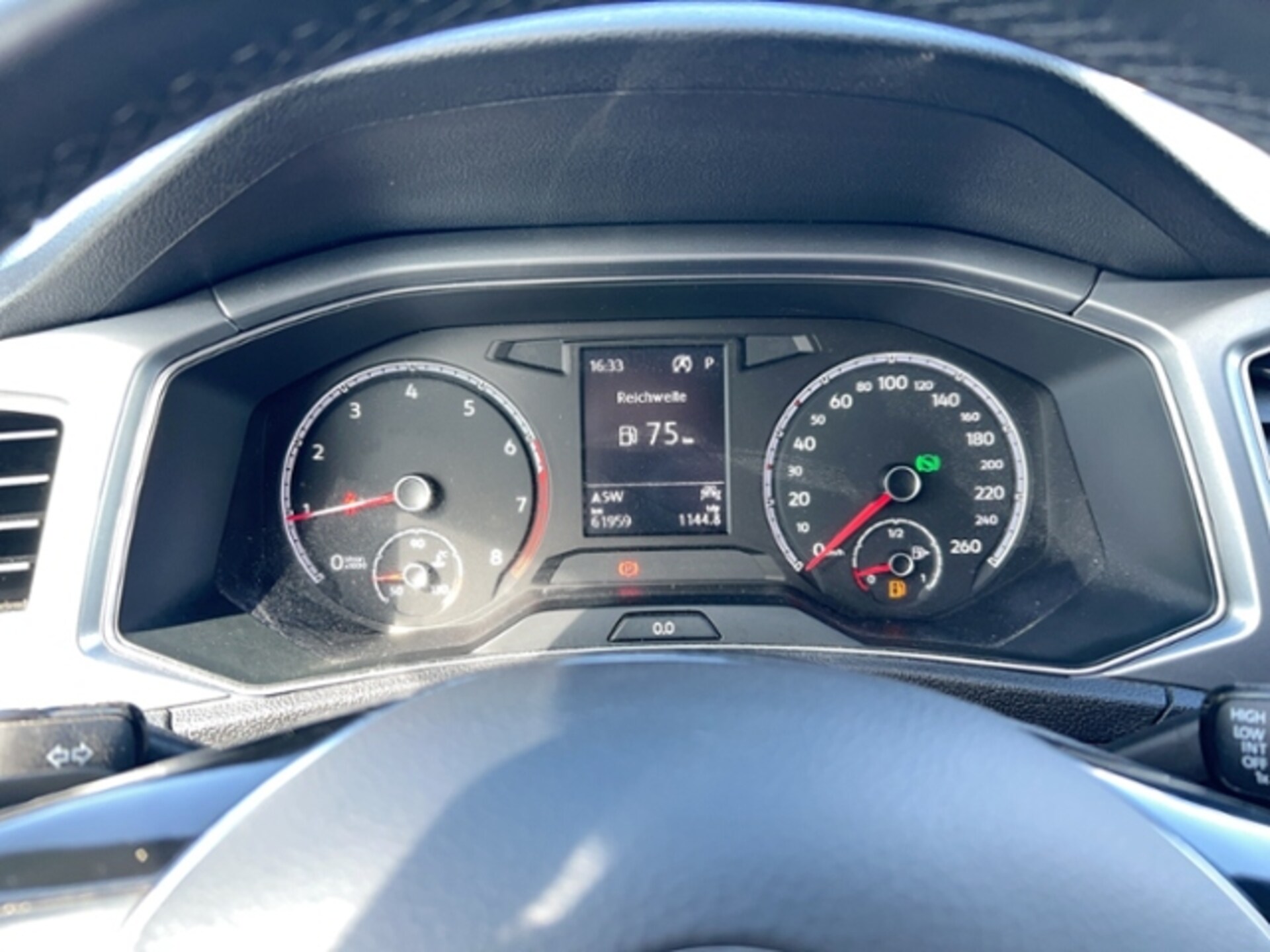 Volkswagen T-Roc Active