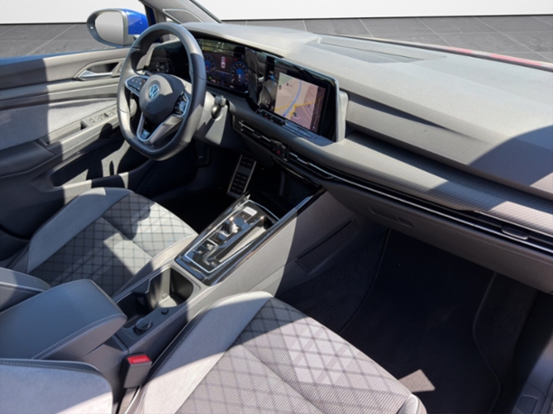 Volkswagen Golf R-Line