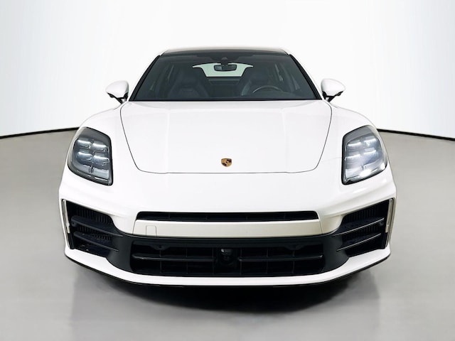 2025 Porsche Panamera