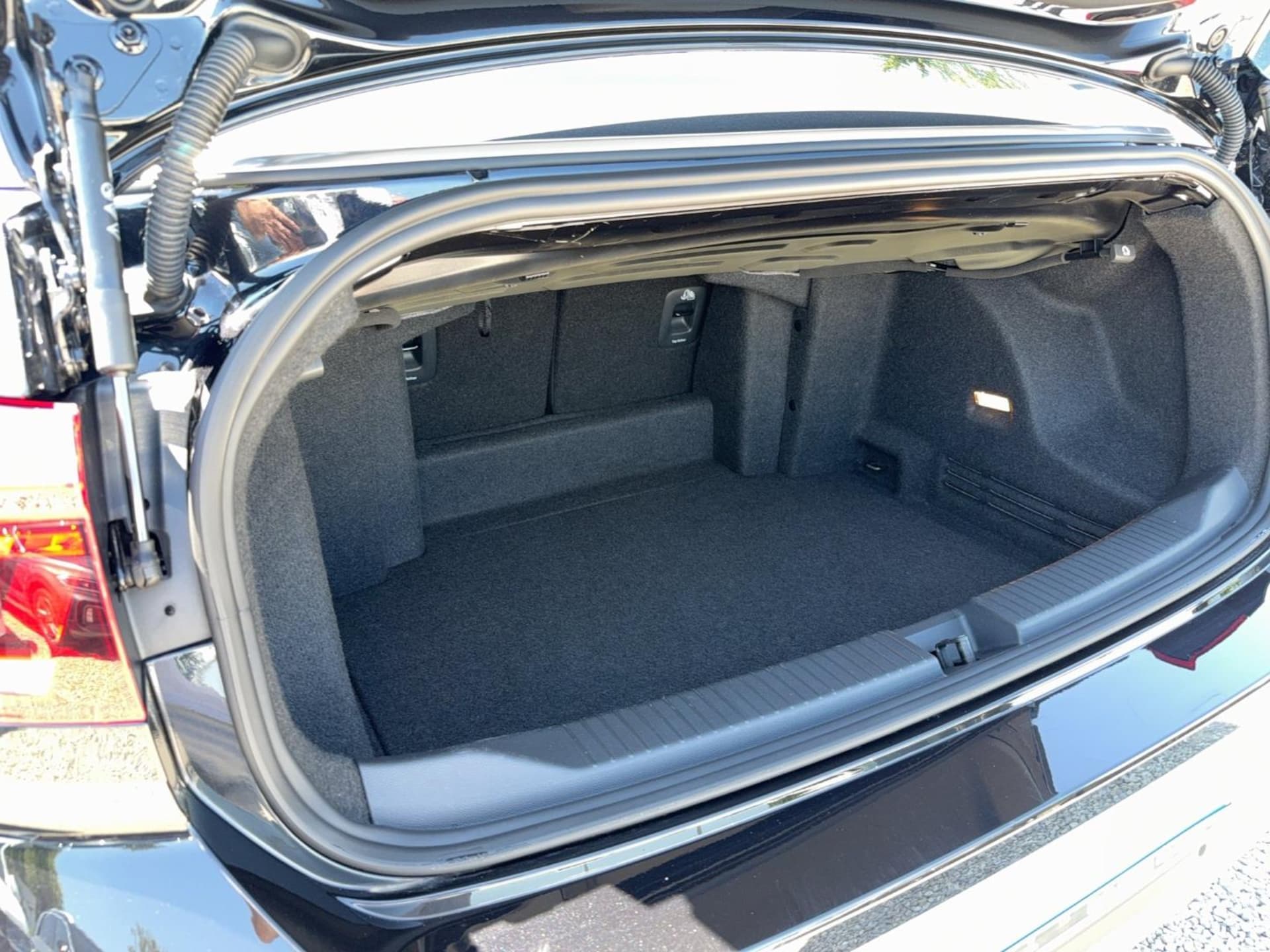 Volkswagen T-Roc Cabriolet Style