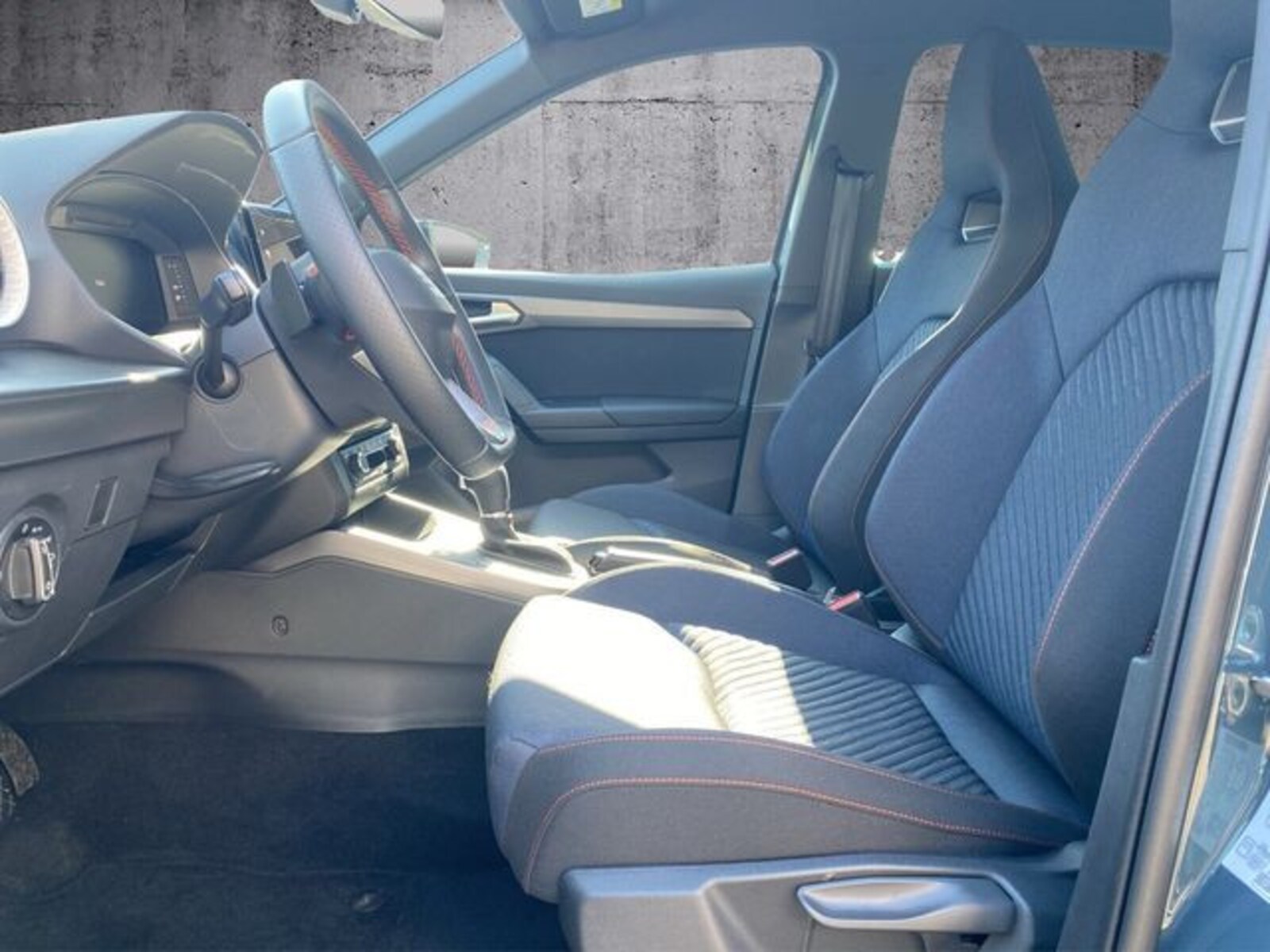 SEAT Arona – Bild 8