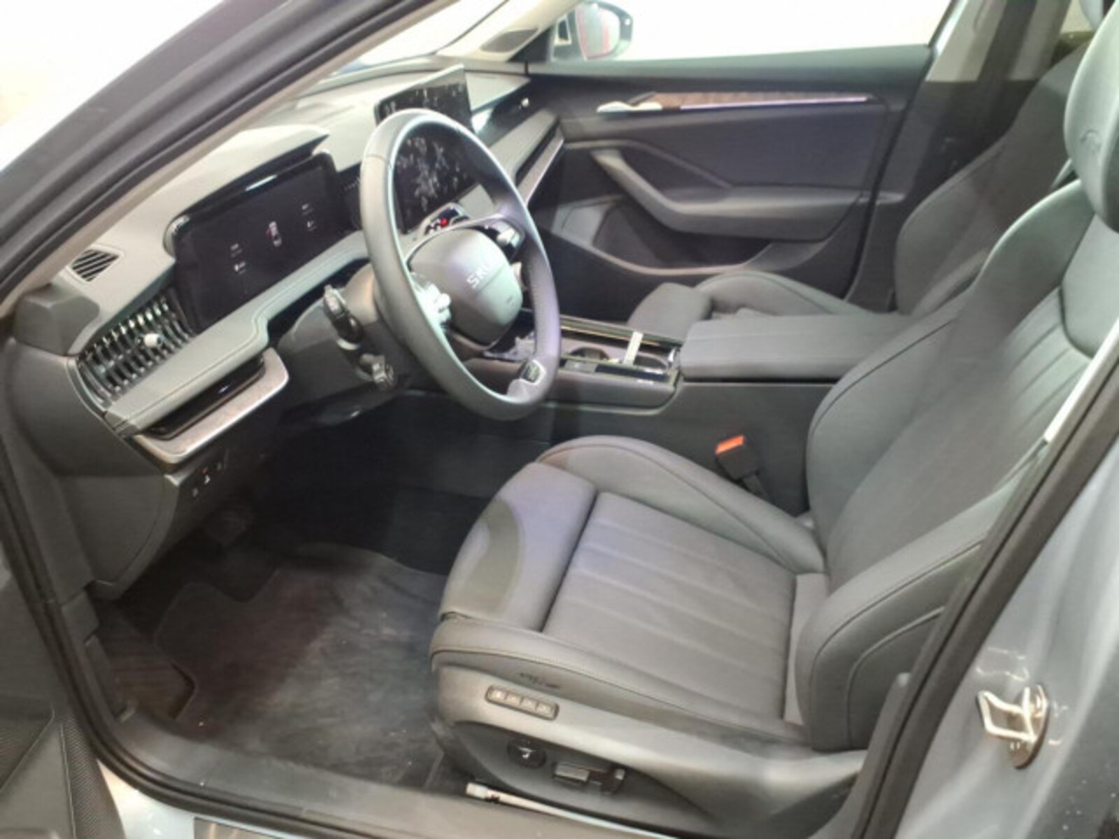 Škoda Superb – Bild 5
