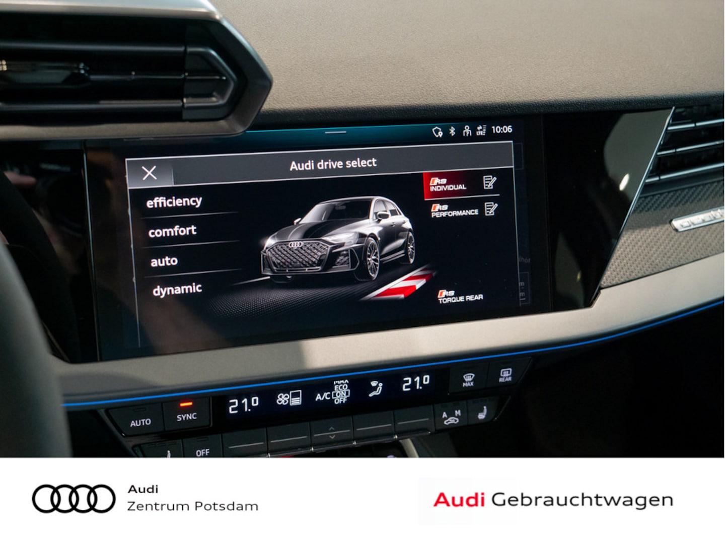 Bild über Audi RS 3 Sportback TFSI quattro 294 kW S tronic - für weitere Informationen kontaktieren Sie den Audi Partner