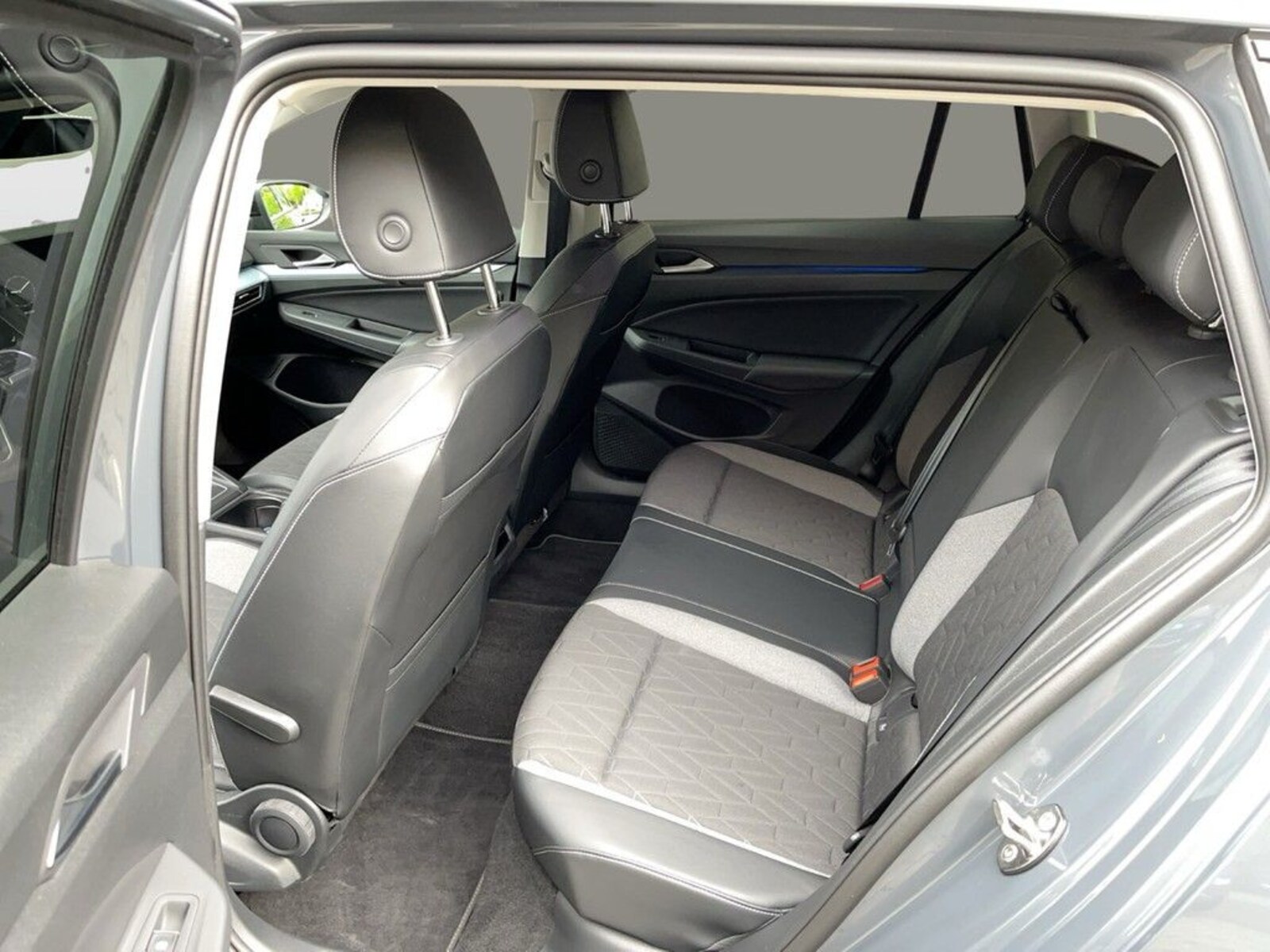 Volkswagen Golf Variant – Bild 14