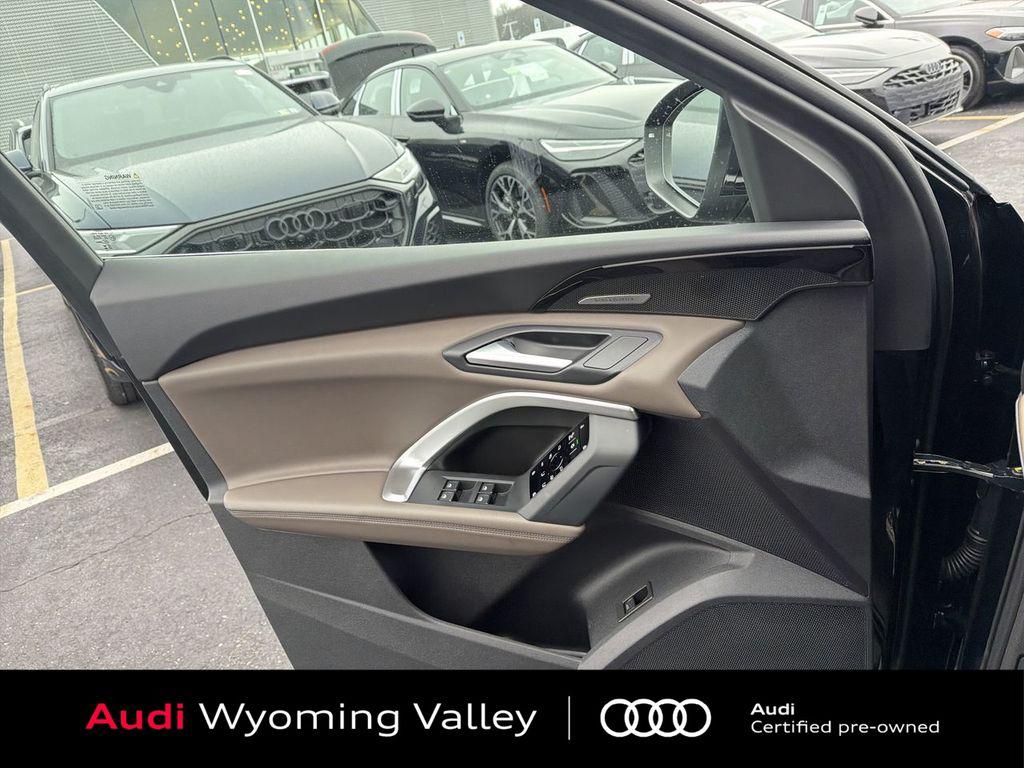 2025 Audi Q5 Premium Plus - Photo 22