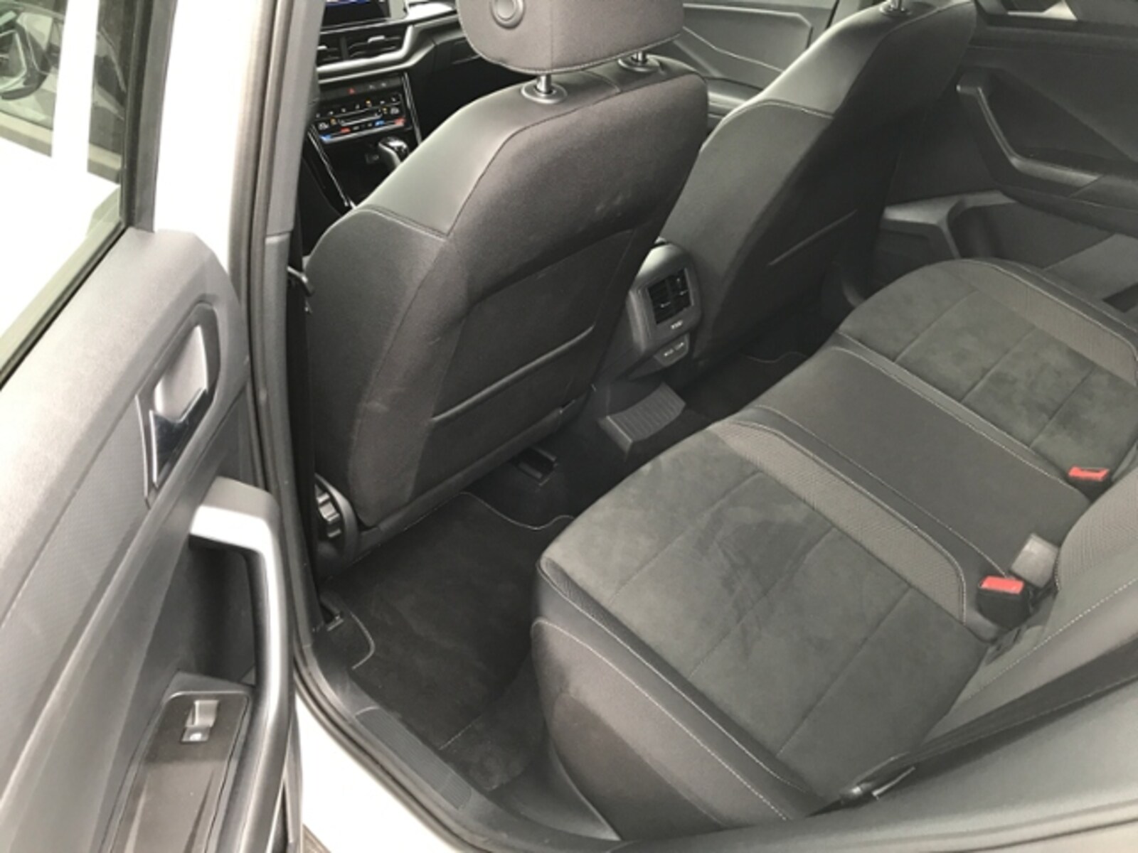 Volkswagen T-Roc – Bild 9