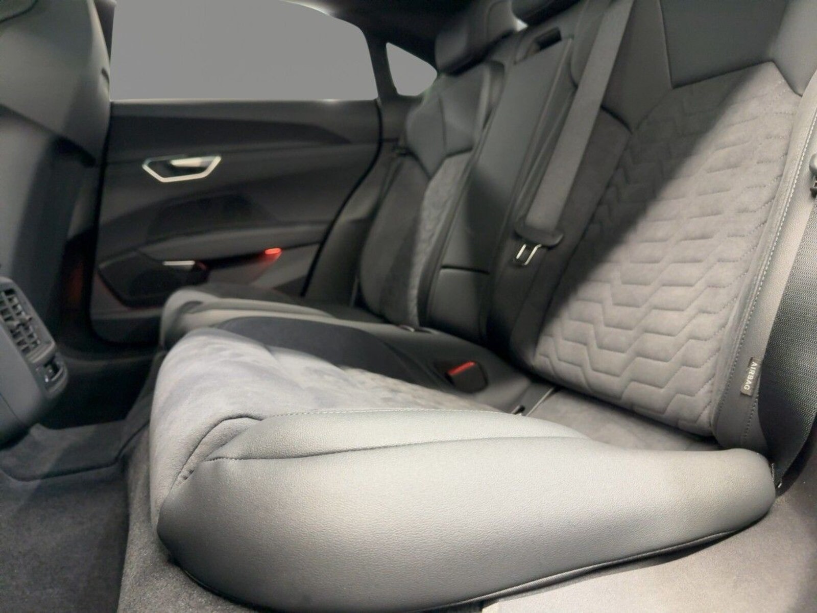 Audi e-tron GT quattro – Bild 8