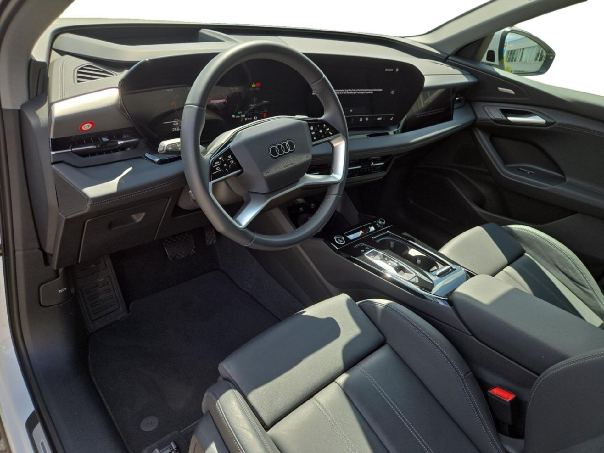 Audi Q6 SUV e-tron