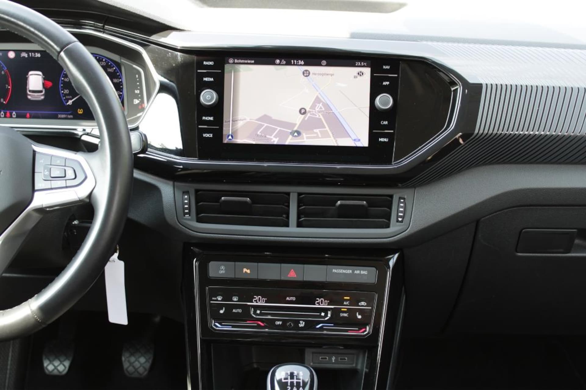 Volkswagen T-Cross Style
