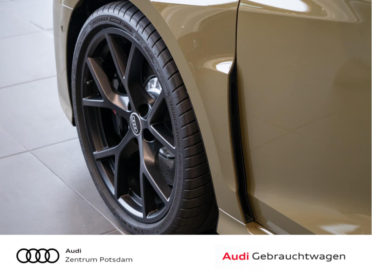 Bild über Audi RS 3 Sportback TFSI quattro 294 kW S tronic - für weitere Informationen kontaktieren Sie den Audi Partner