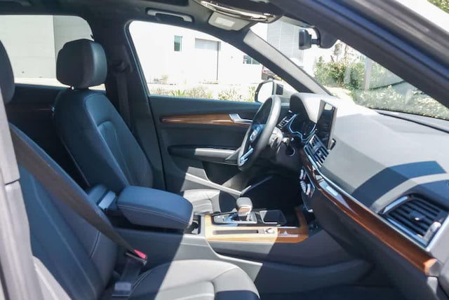 2023 Audi Q5 Premium - Photo 17