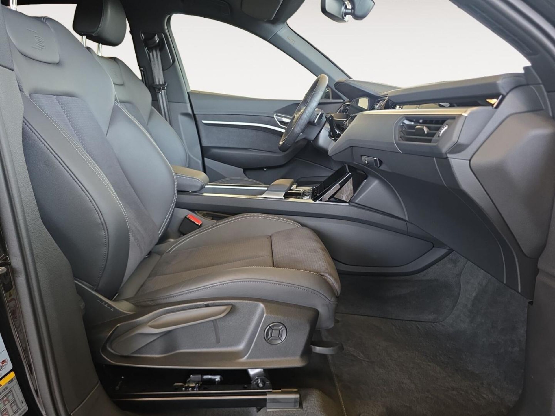 Audi Q8 Sportback e-tron Advanced