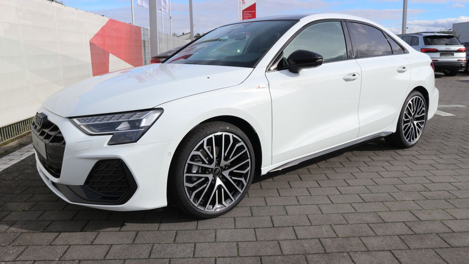 Audi A3 Limousine S line