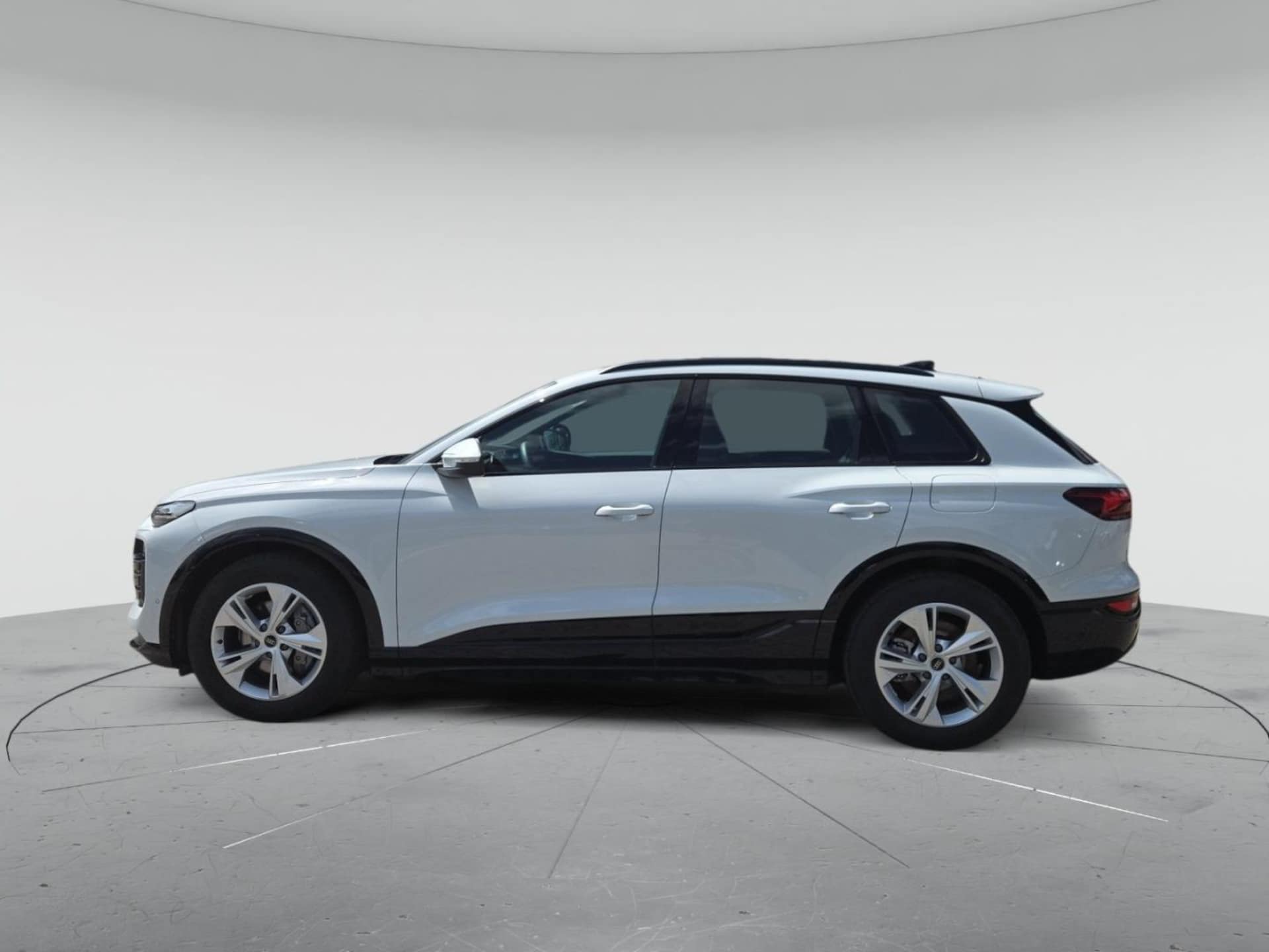 Audi Q6 SUV e-tron