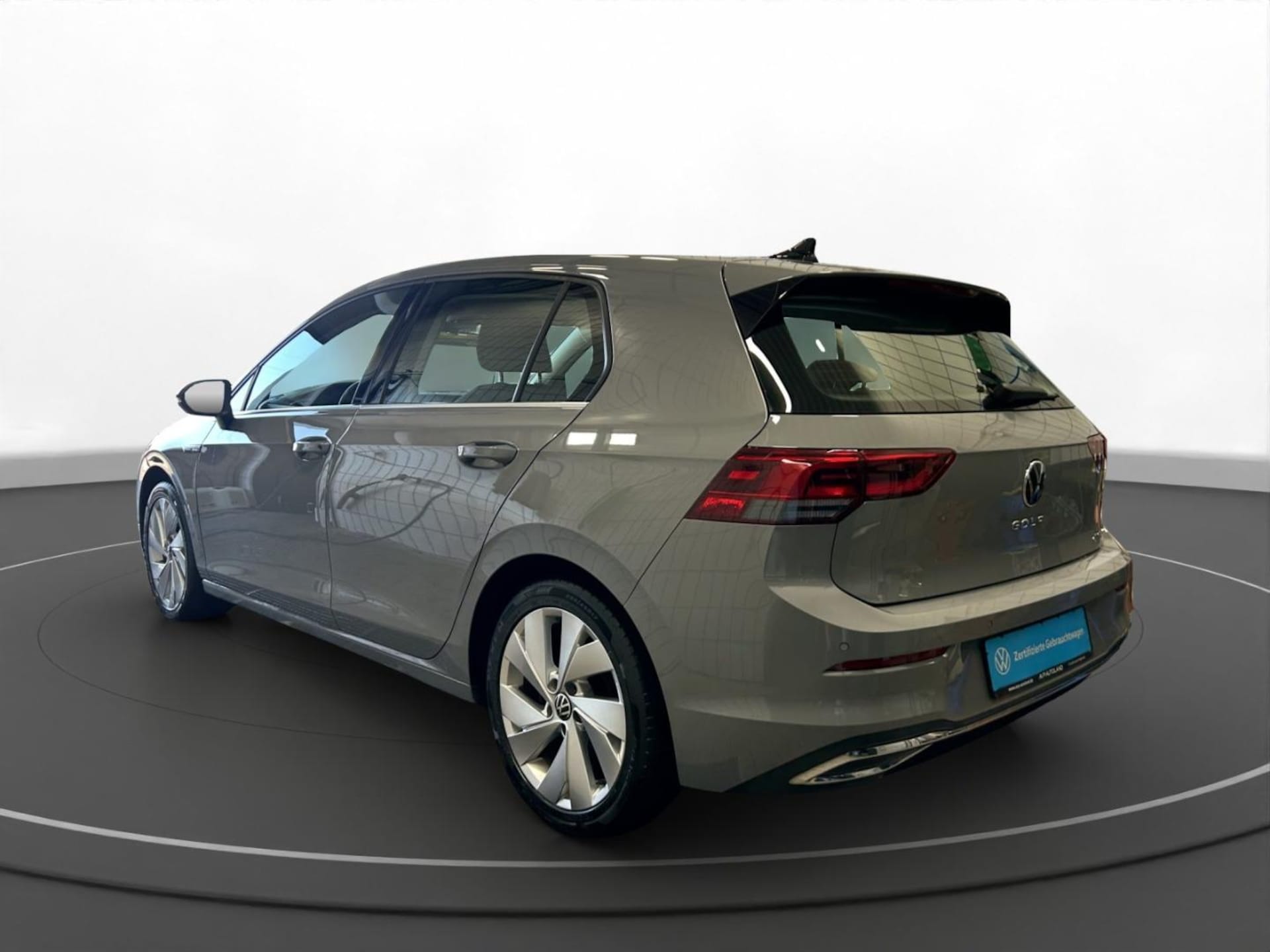 Volkswagen Golf Style
