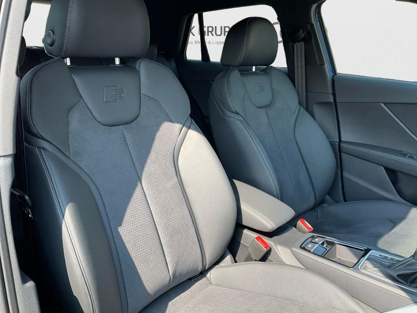 Bild über Audi Q2 S line 35 TFSI S tronic - für weitere Informationen kontaktieren Sie den Audi Partner