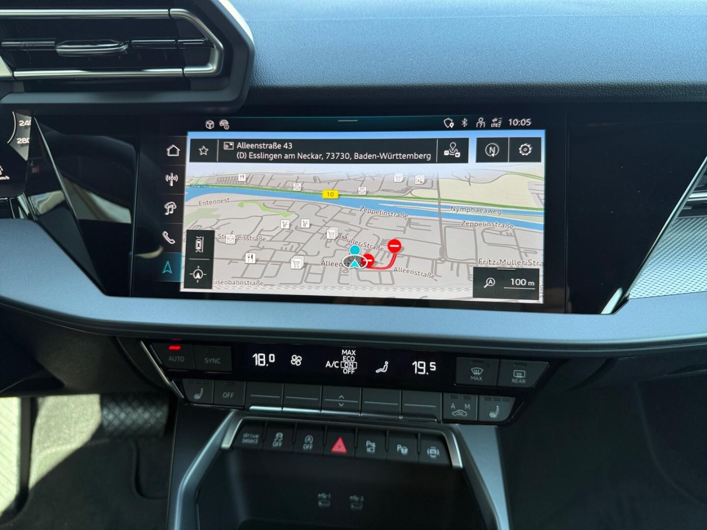 Bild über Audi A3 Sportback TFSI 85 kW S tronic - für weitere Informationen kontaktieren Sie den Audi Partner
