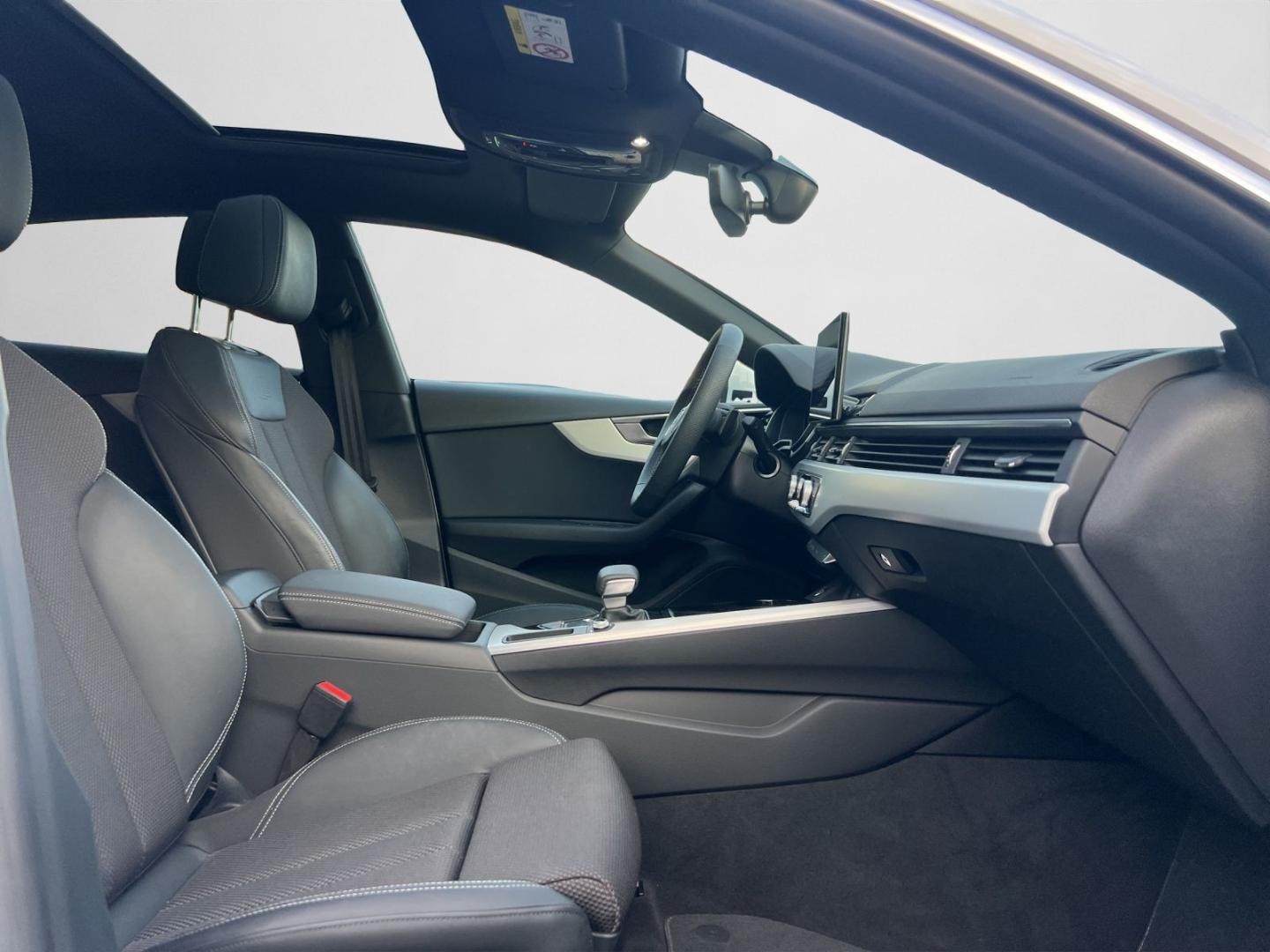 Bild über Audi A5 Sportback S line business 40 TFSI S tronic - für weitere Informationen kontaktieren Sie den Audi Partner