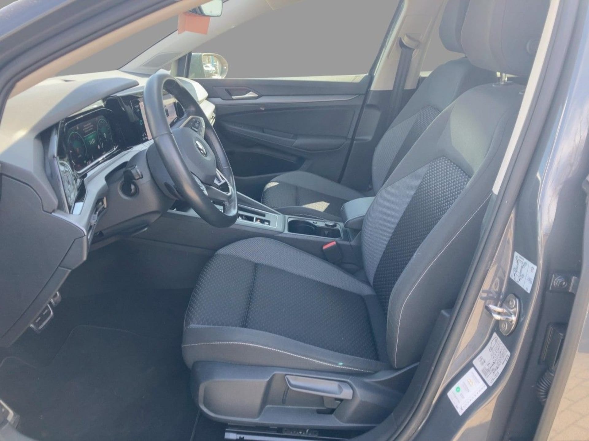 Volkswagen Golf Active