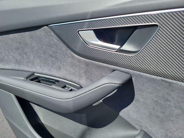 2026 Audi SQ7 Premium Plus - Photo 15