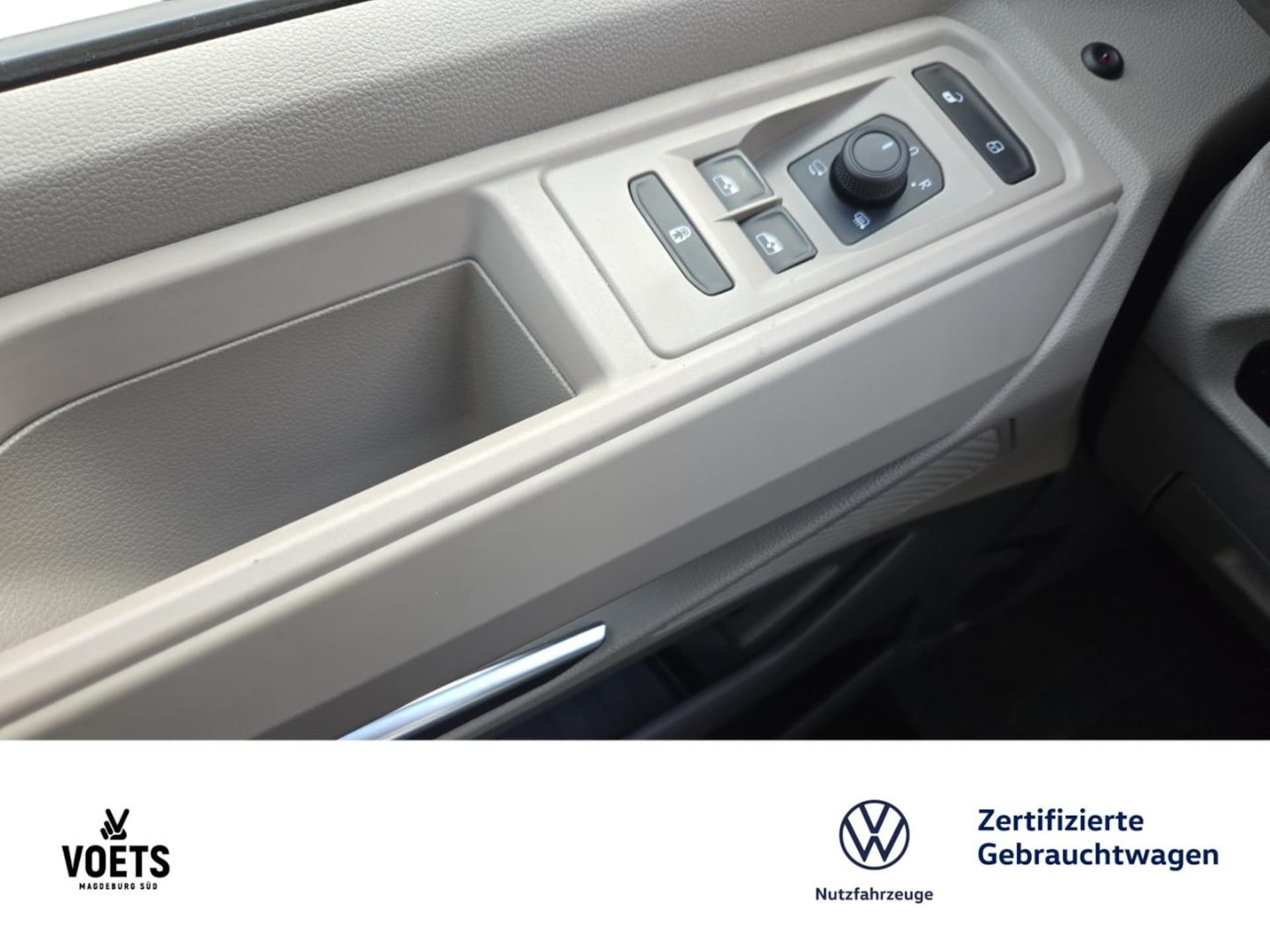 Volkswagen Multivan Basis-Modell