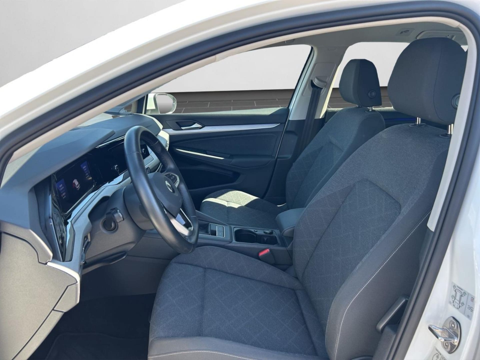 Volkswagen Golf Variant Life