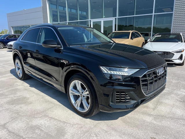 2023 Audi Q8