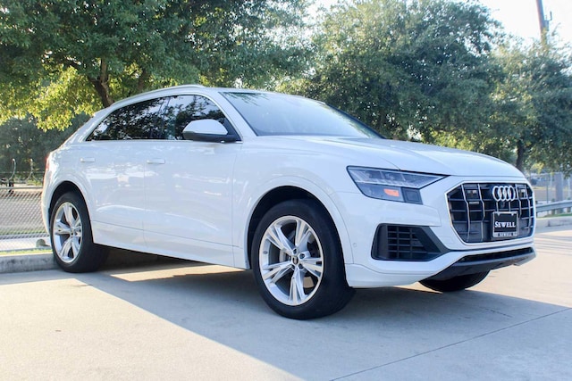 2023 Audi Q8