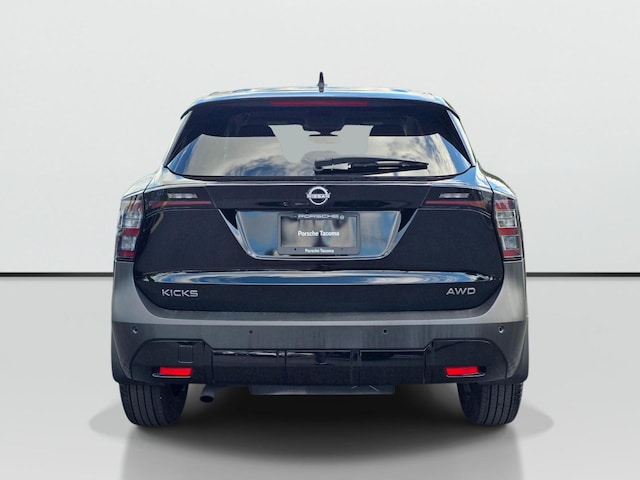 2025 Nissan Kicks