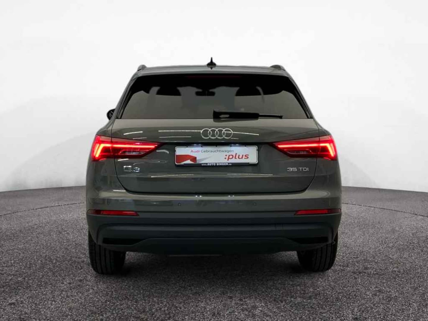Bild über Audi Q3 35 TDI S tronic - für weitere Informationen kontaktieren Sie den Audi Partner