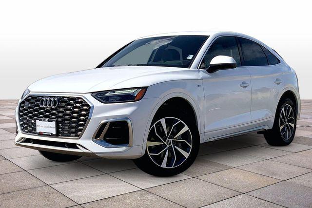 2022 Audi Q5 Sportback 45 Premium's photo