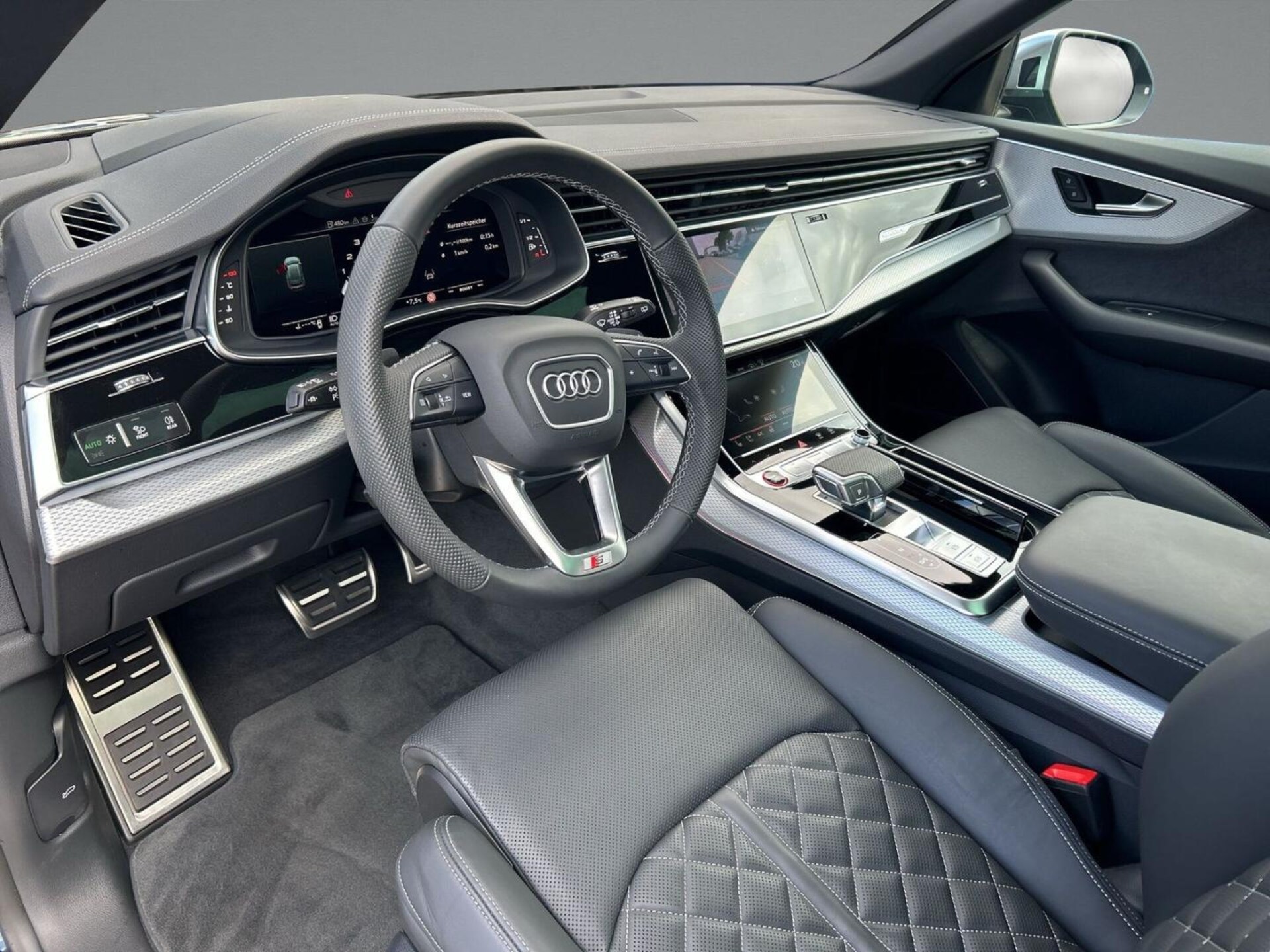 Audi SQ8 SUV