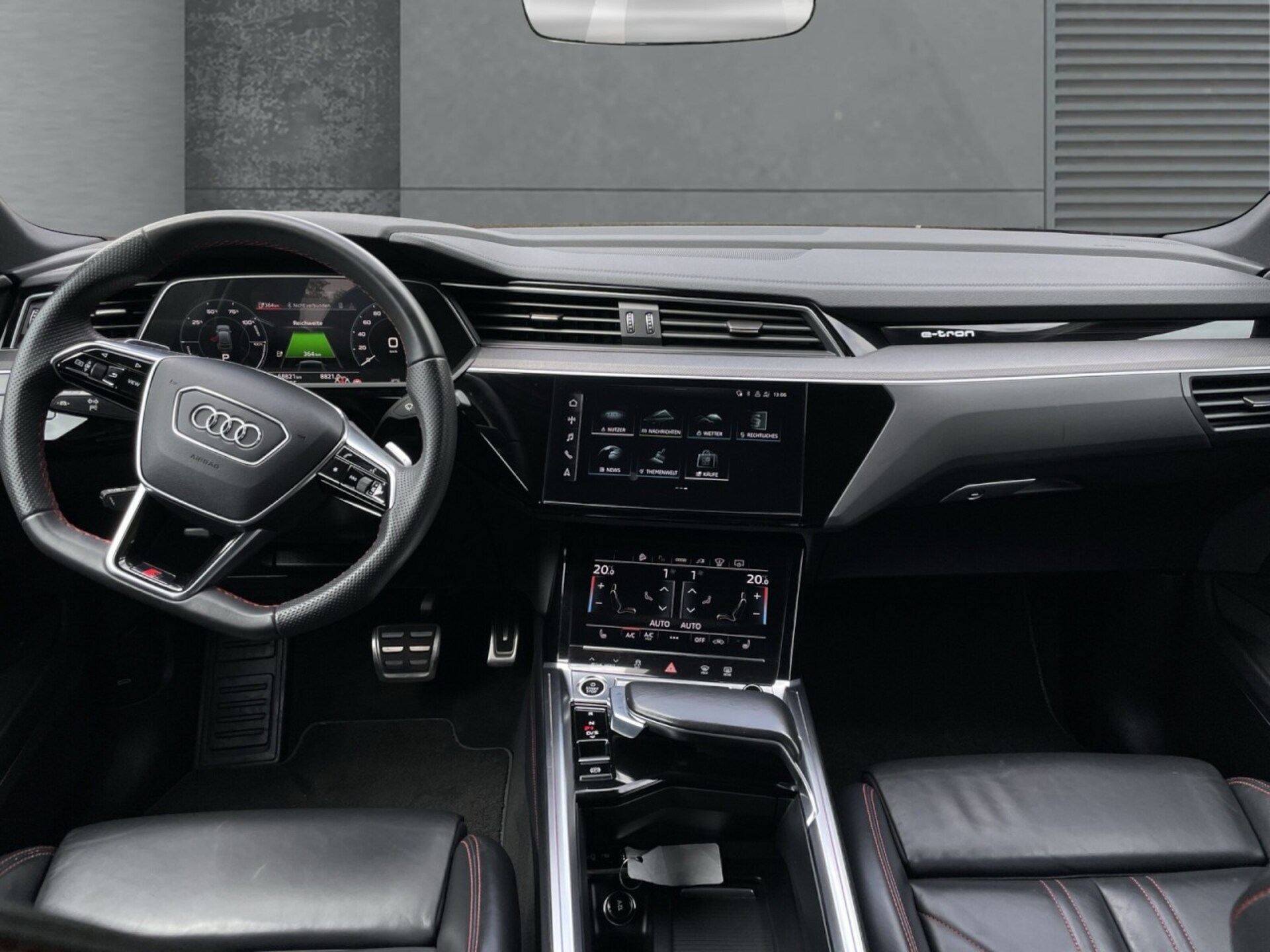 Audi Q8 Sportback e-tron S line