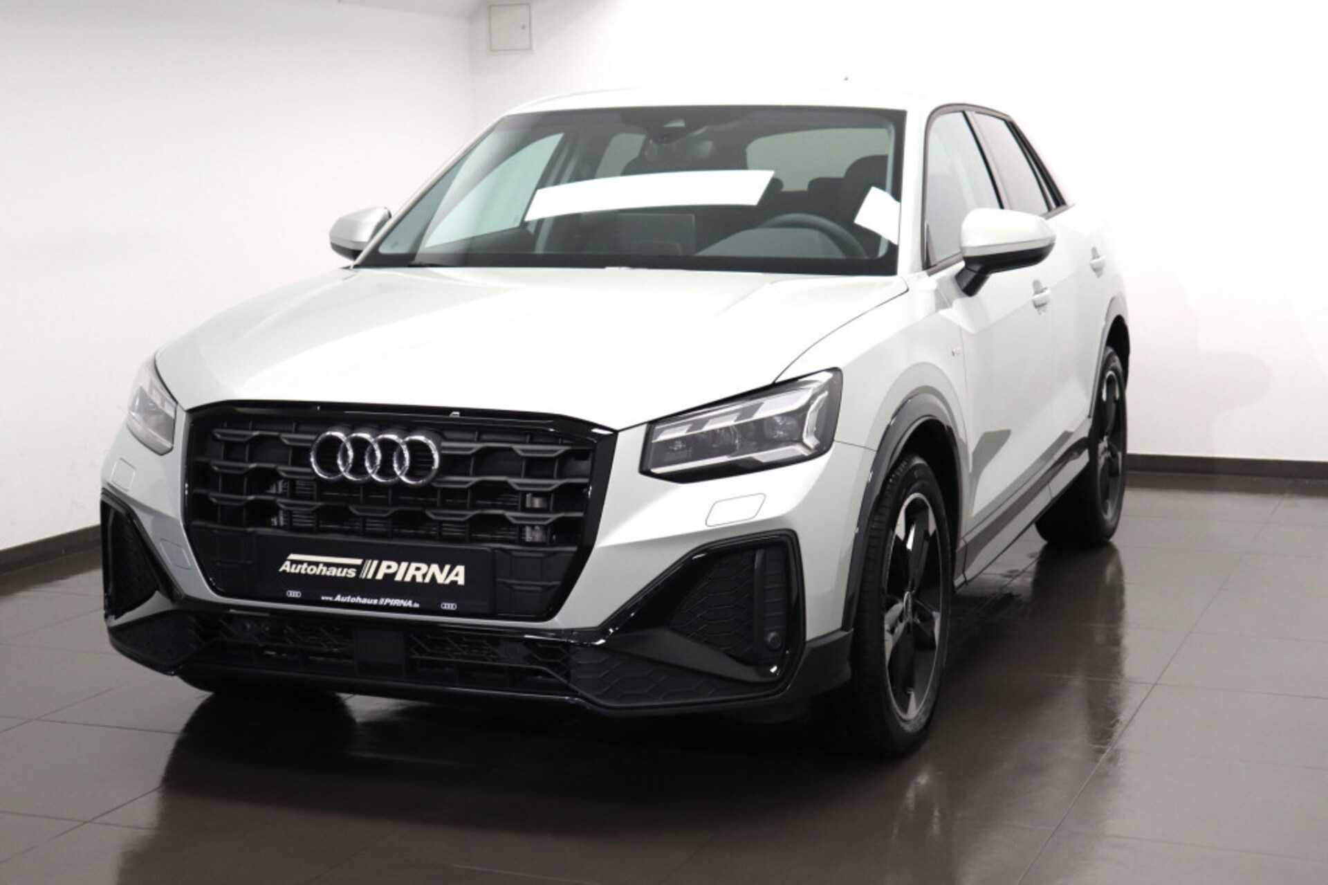Audi Q2 S line