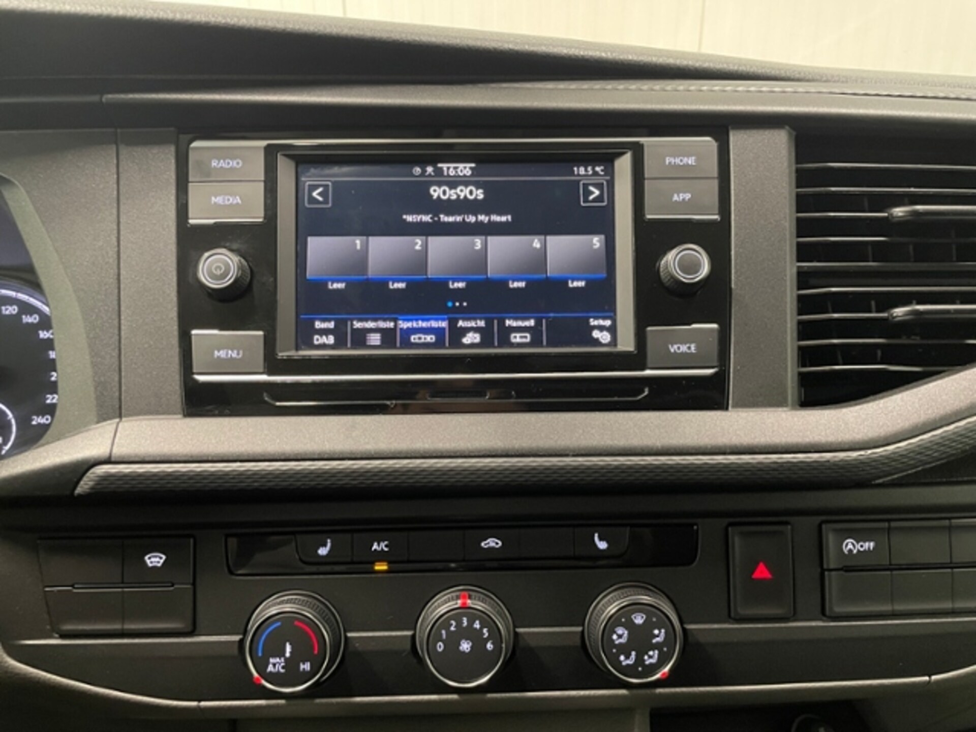 Volkswagen T6.1 Transporter Kasten kurzer Radstand