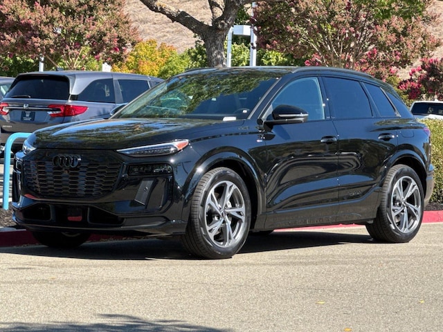 Photo of 2027 Audi Q6 e-tron 