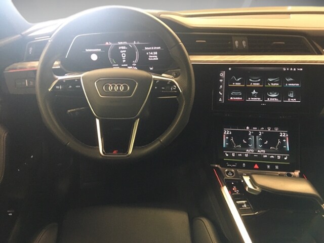 Image about Audi e-tron 55 quattro