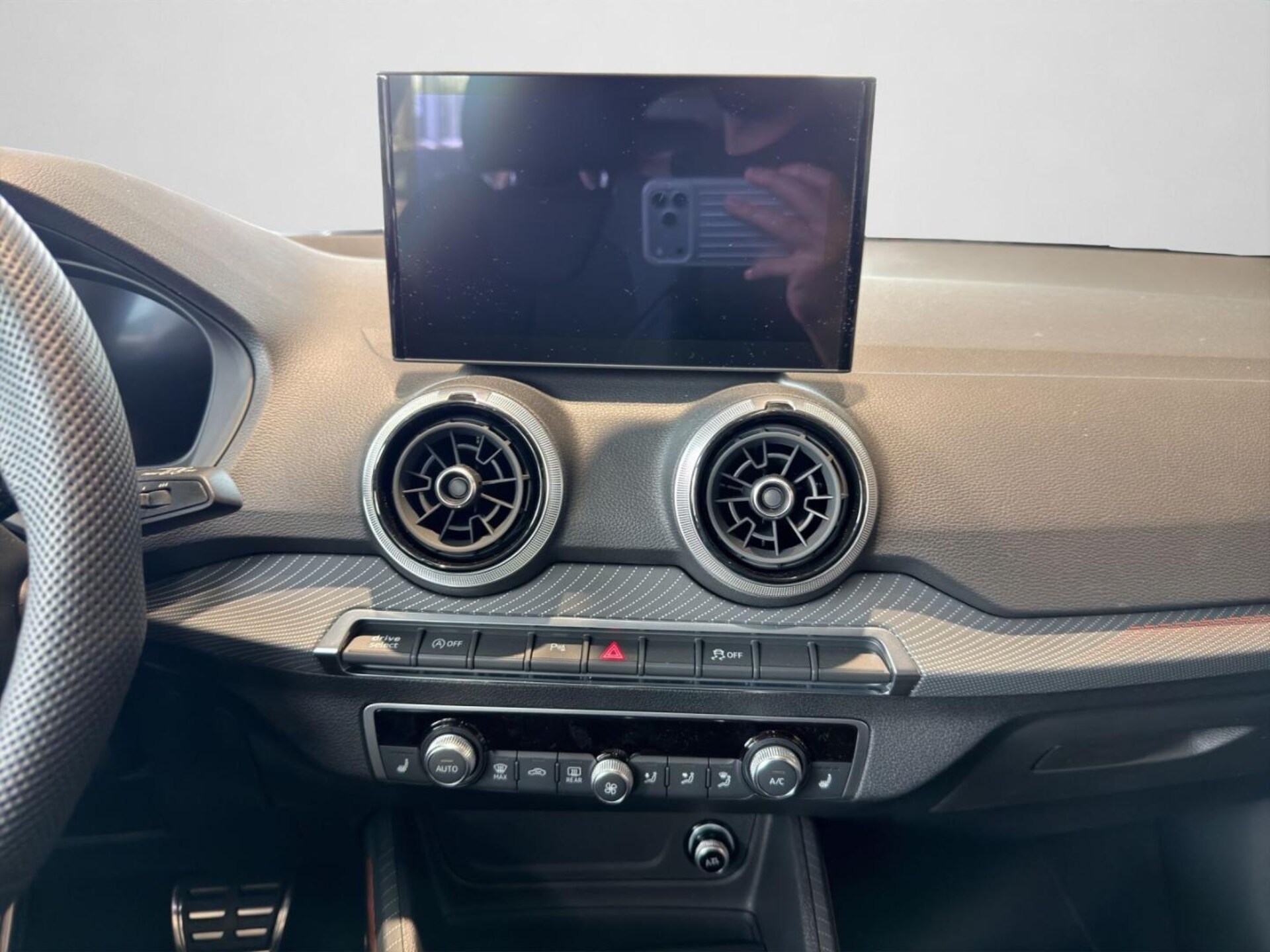 Audi Q2 S line