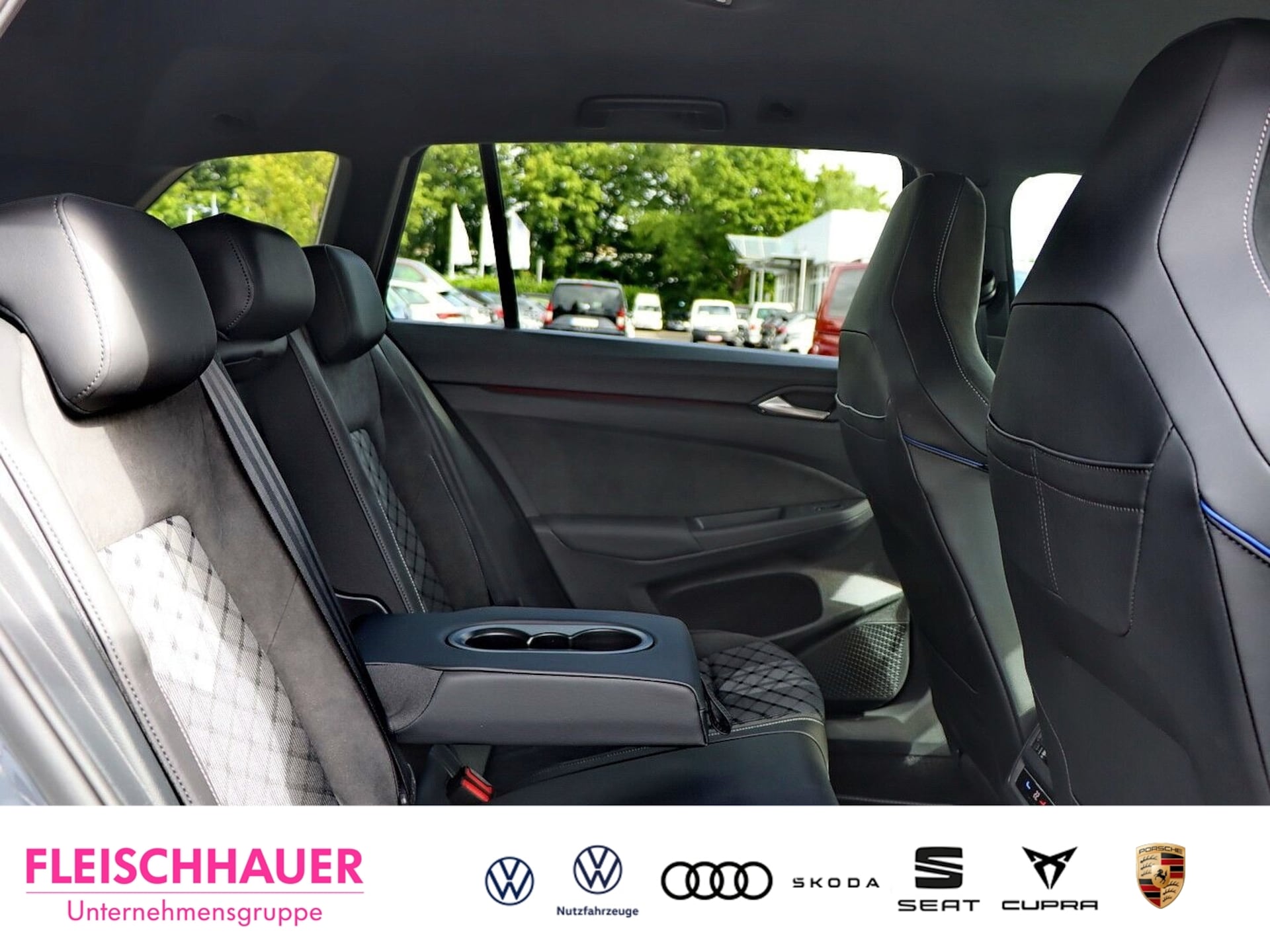 Volkswagen Golf Variant R-Line