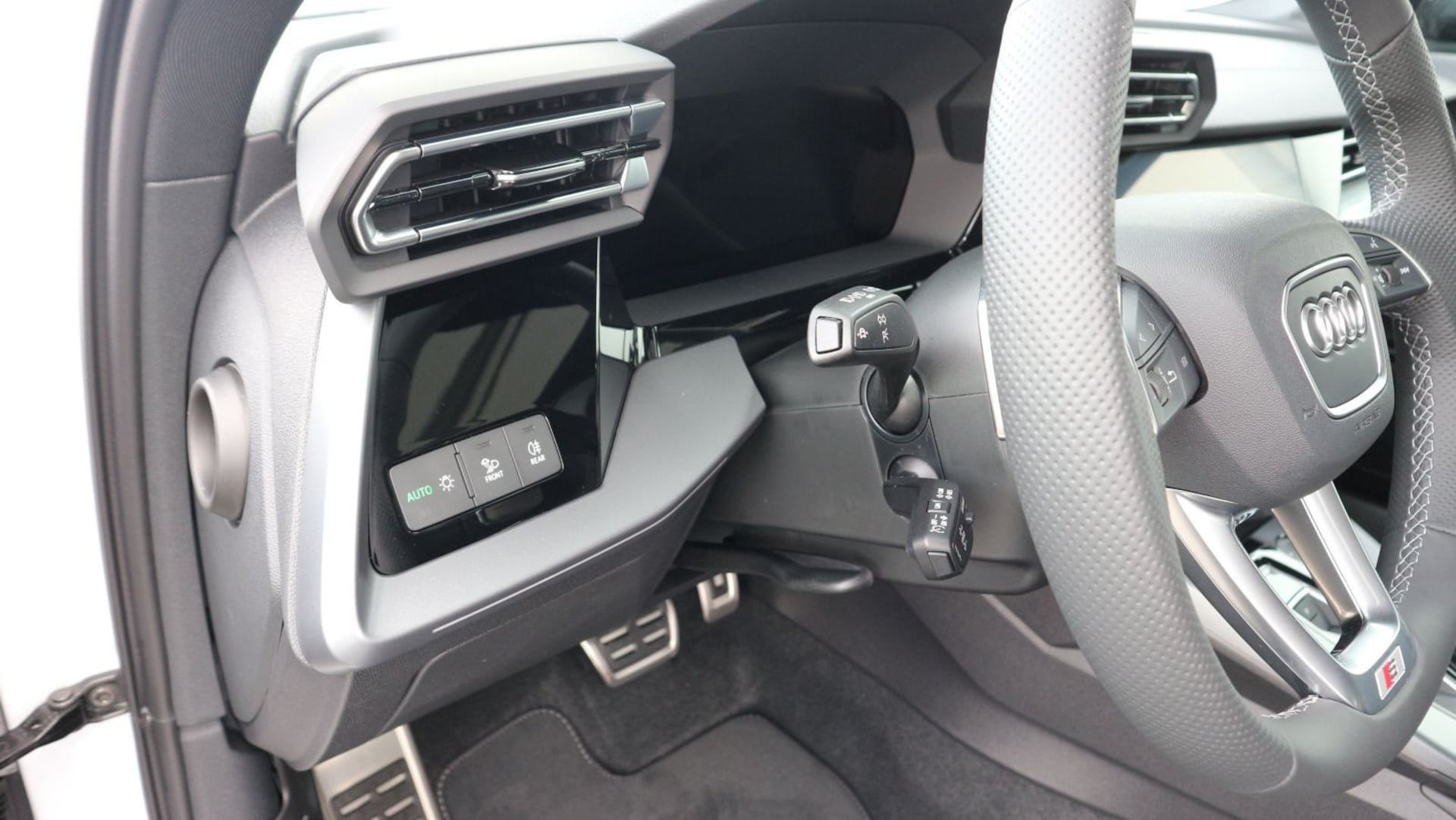 Audi A3 Limousine S line