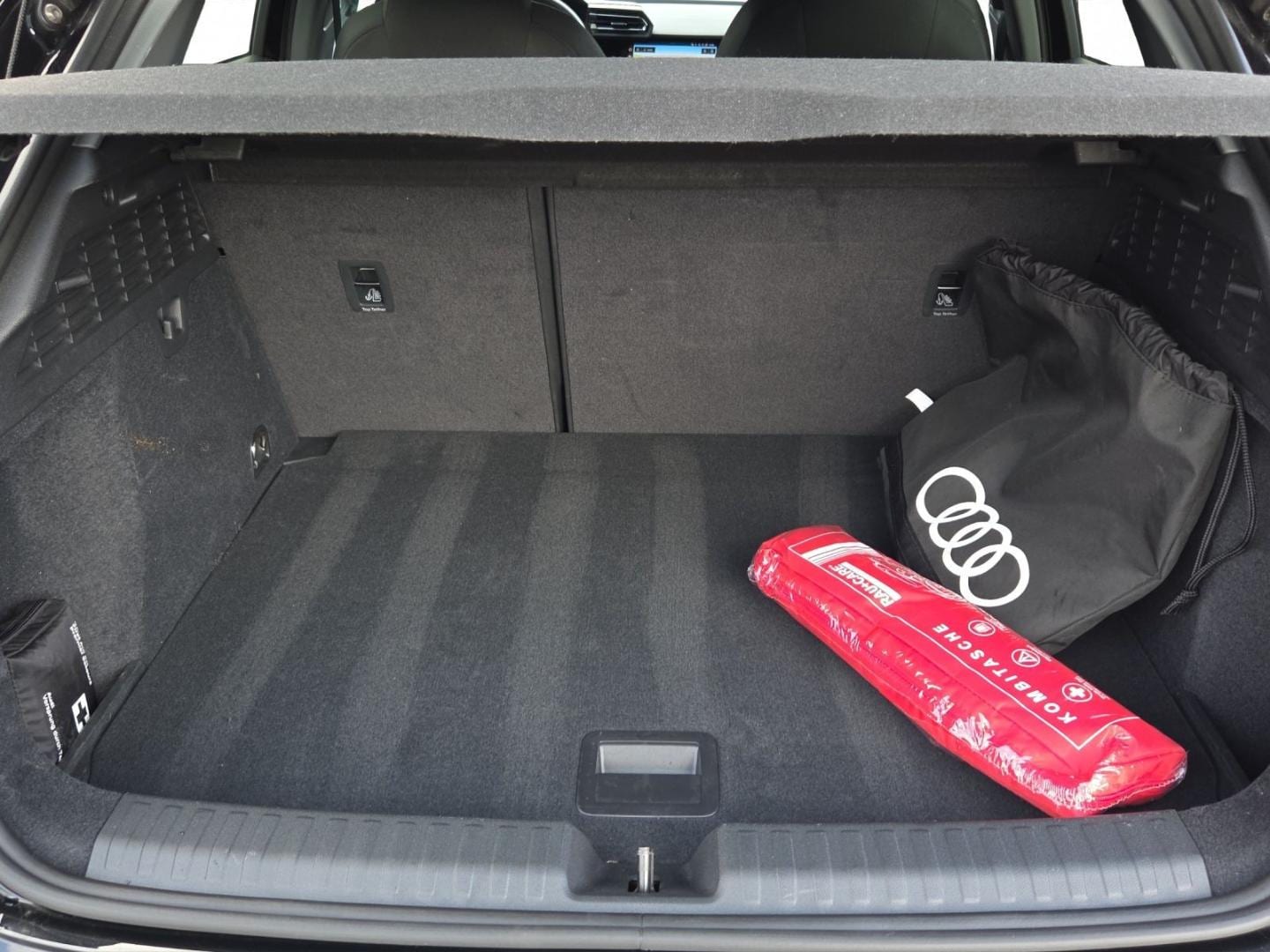 Bild über Audi A3 Sportback TFSI e TFSI e 150 kW S tronic - für weitere Informationen kontaktieren Sie den Audi Partner