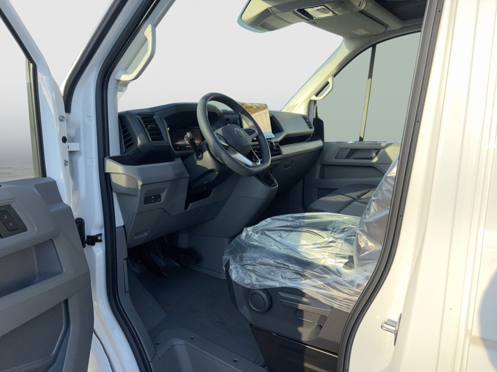 Volkswagen Crafter Kasten mittlerer Radstand – Bild 9