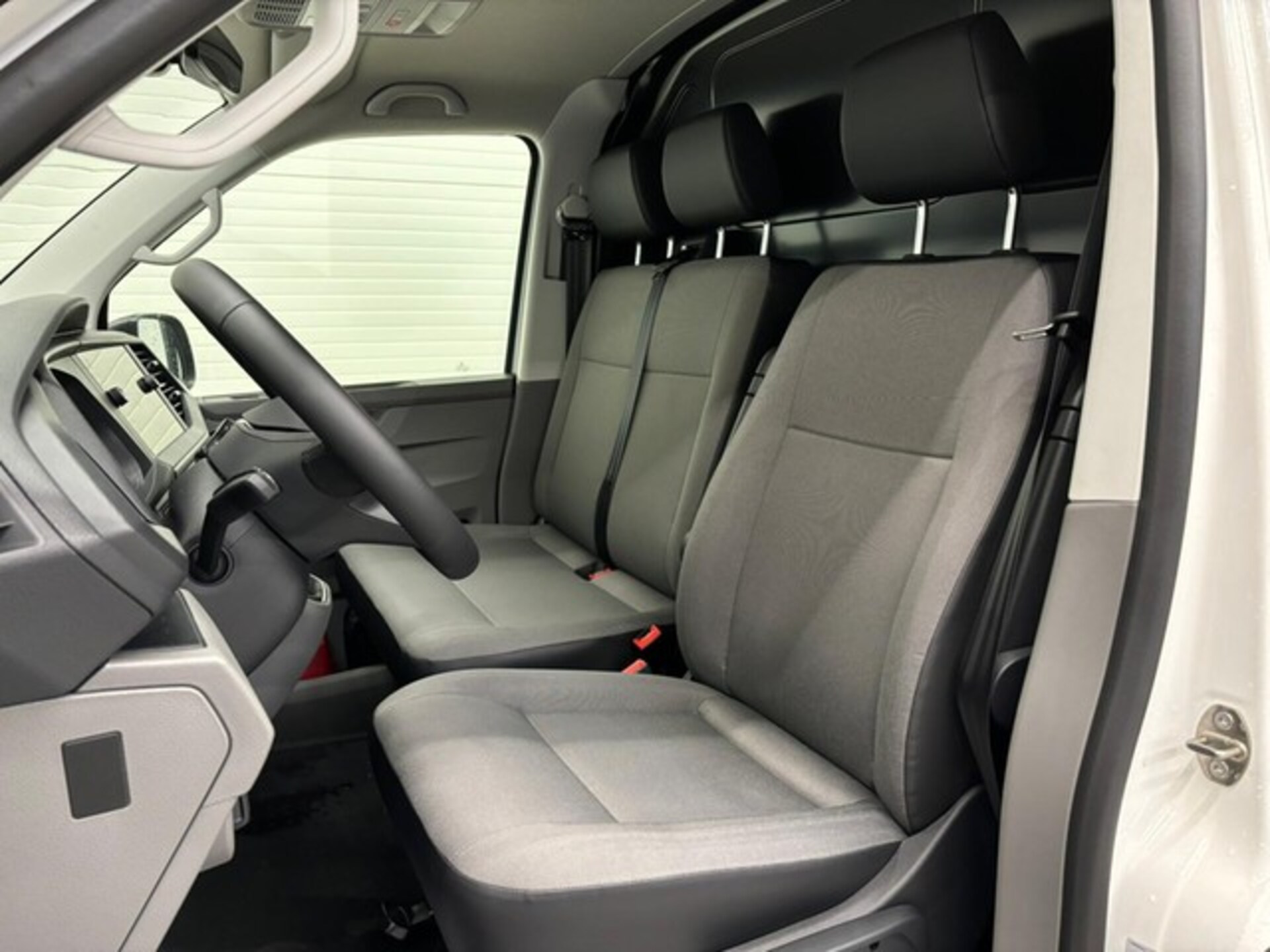 Volkswagen T6.1 Transporter Kasten kurzer Radstand