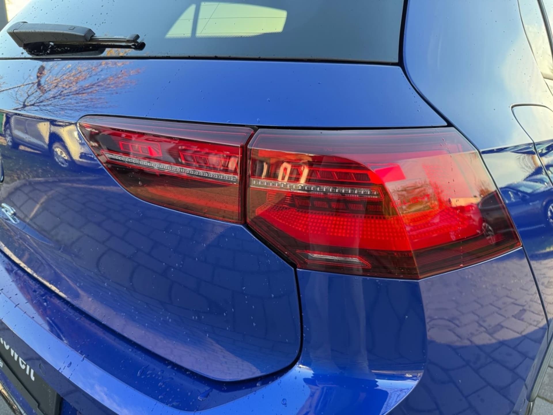 Volkswagen Golf R