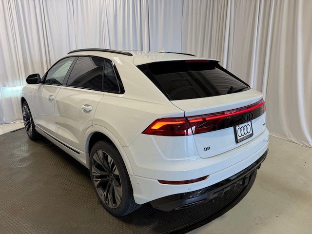 2026 Audi Q8