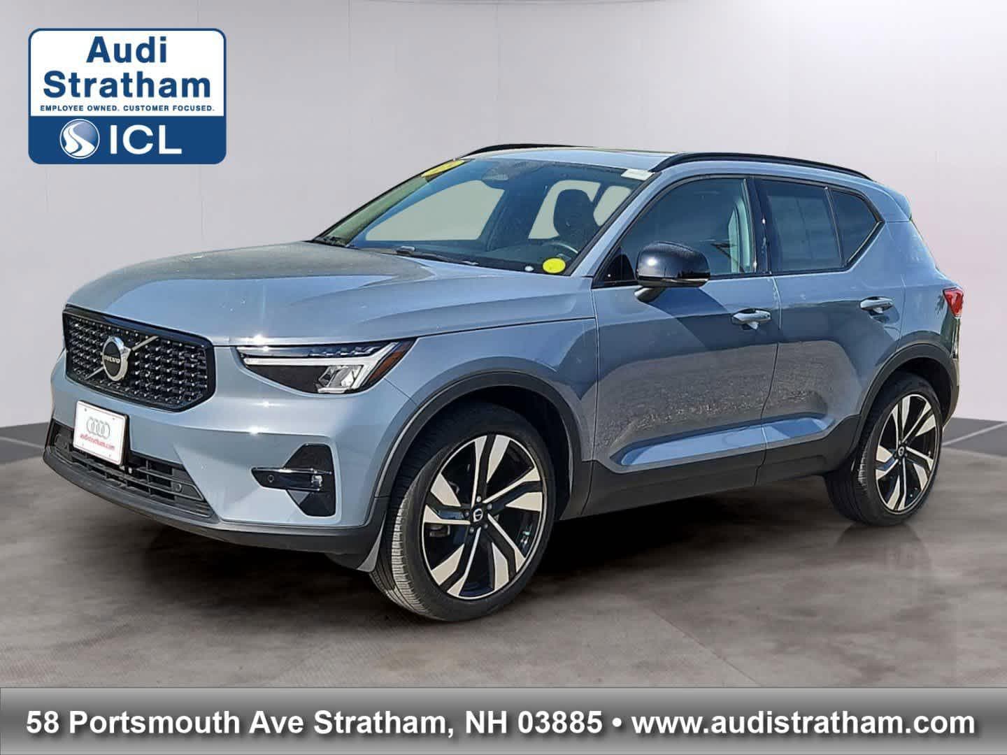 2024 Volvo XC90 B5 Plus Bright theme 4WD's photo