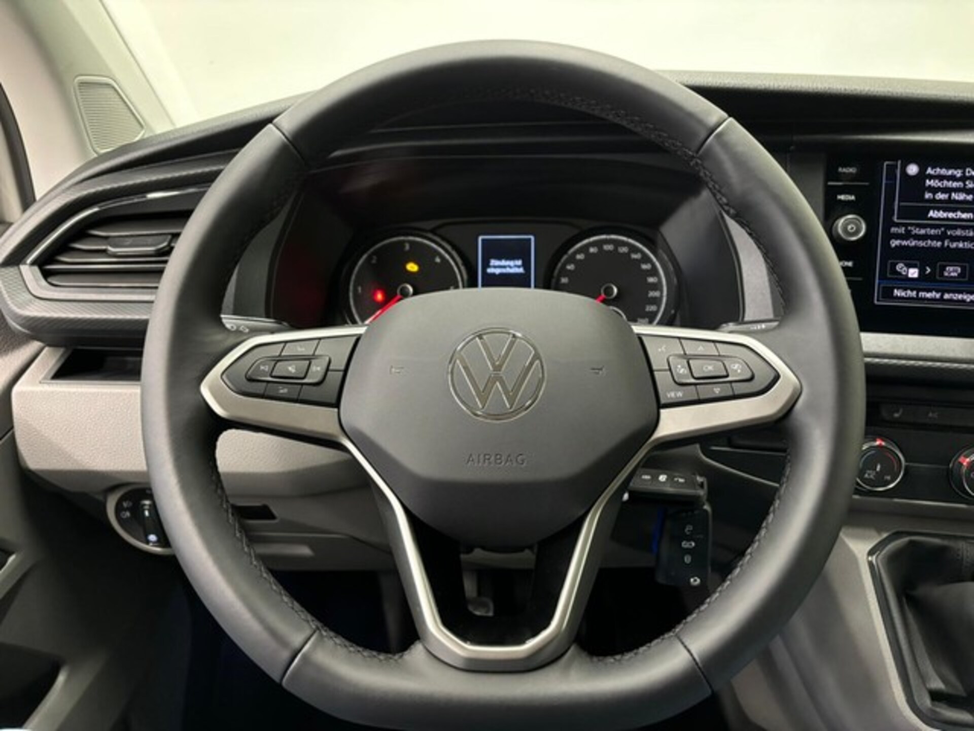 Volkswagen T6.1 Transporter Kasten kurzer Radstand