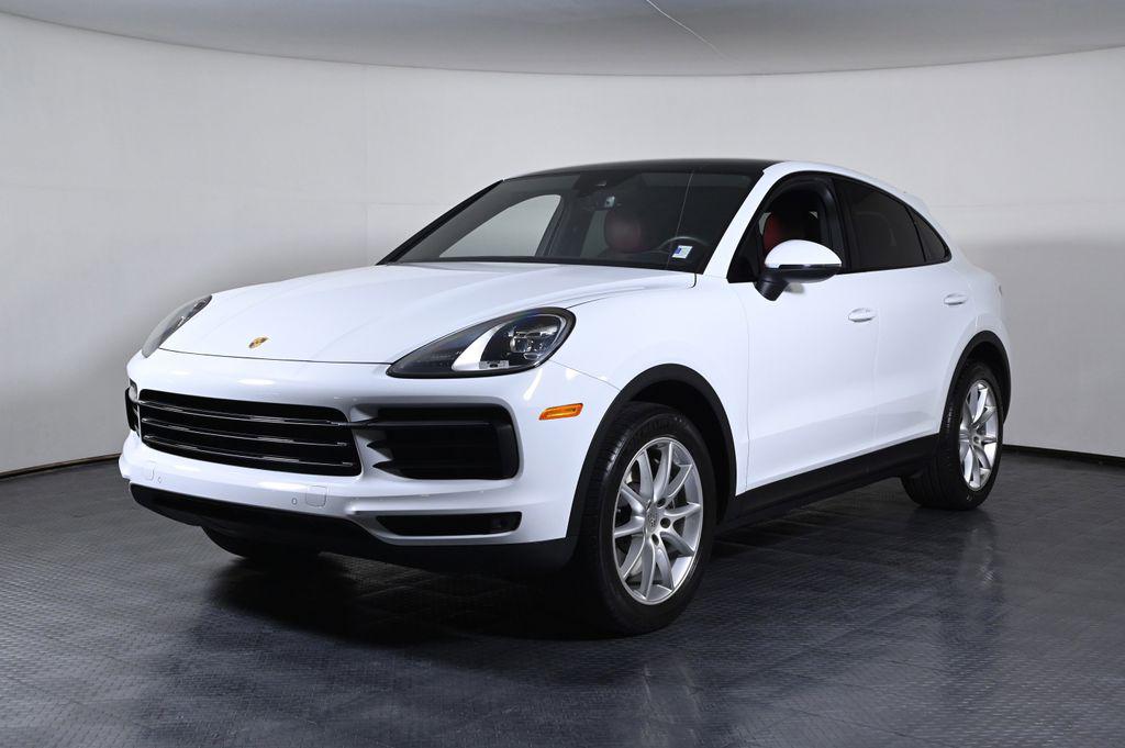 2023 Porsche Cayenne's photo